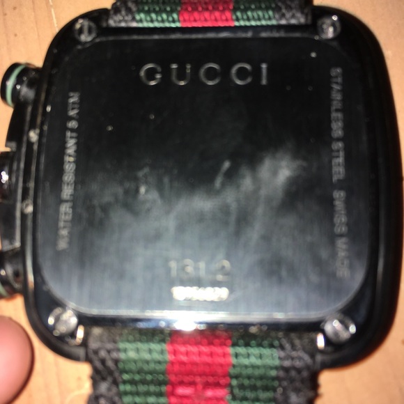 Gucci Coupe Watch - Picture 4 of 6